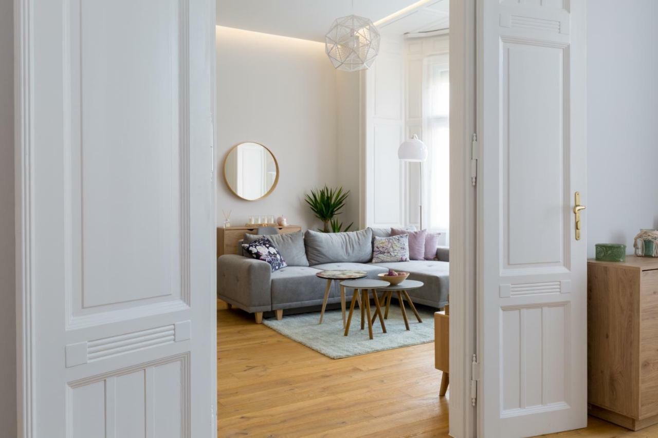 Designer Dream Home In The Center W 2Br/2Bath Budapest Esterno foto