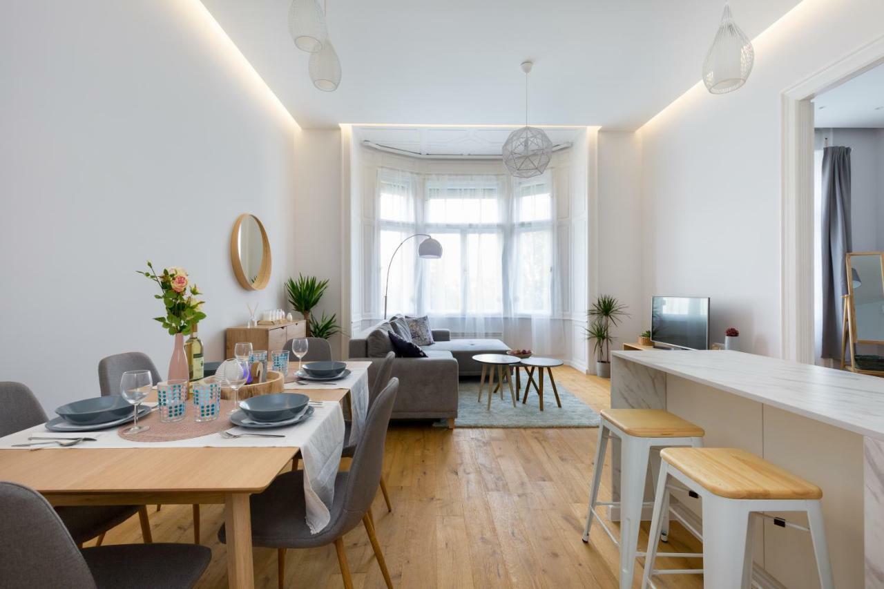 Designer Dream Home In The Center W 2Br/2Bath Budapest Esterno foto
