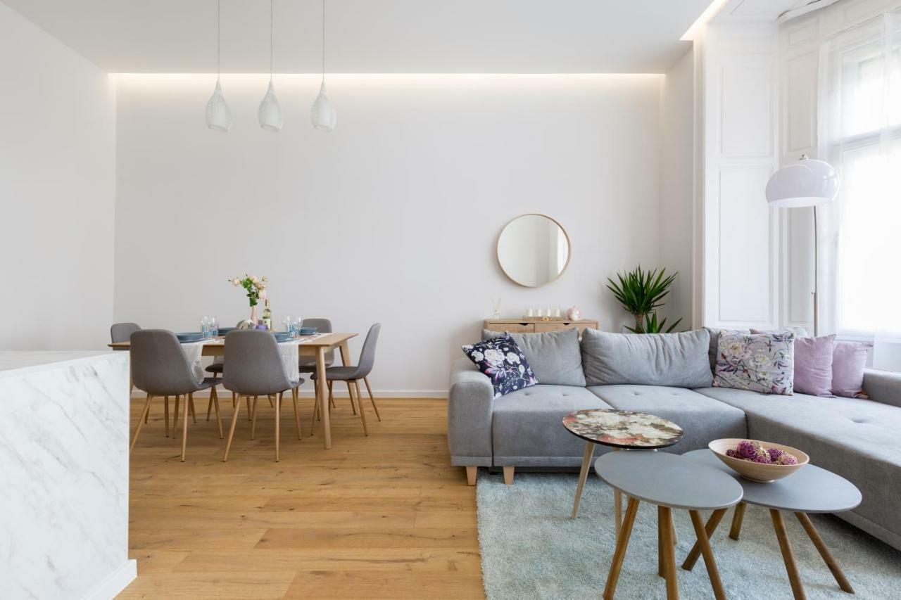 Designer Dream Home In The Center W 2Br/2Bath Budapest Esterno foto