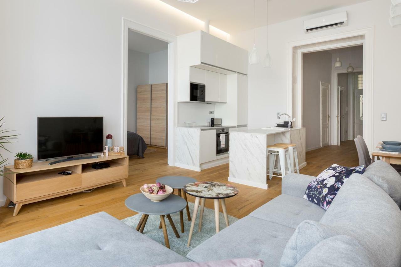 Designer Dream Home In The Center W 2Br/2Bath Budapest Esterno foto